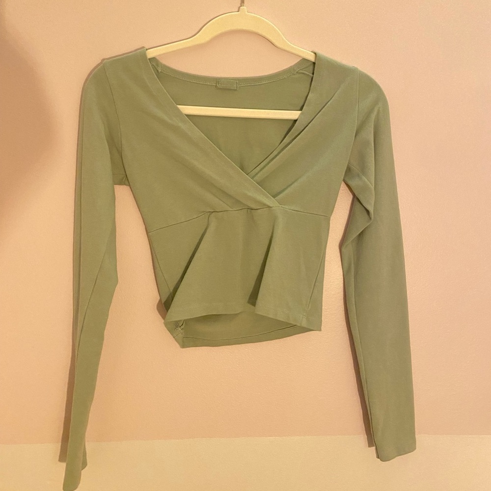 Brandy Melville top